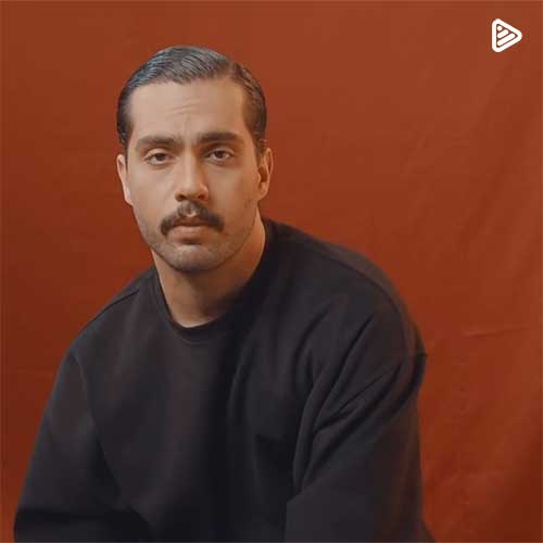از همون اول که تورو دیدم فرق میکردی